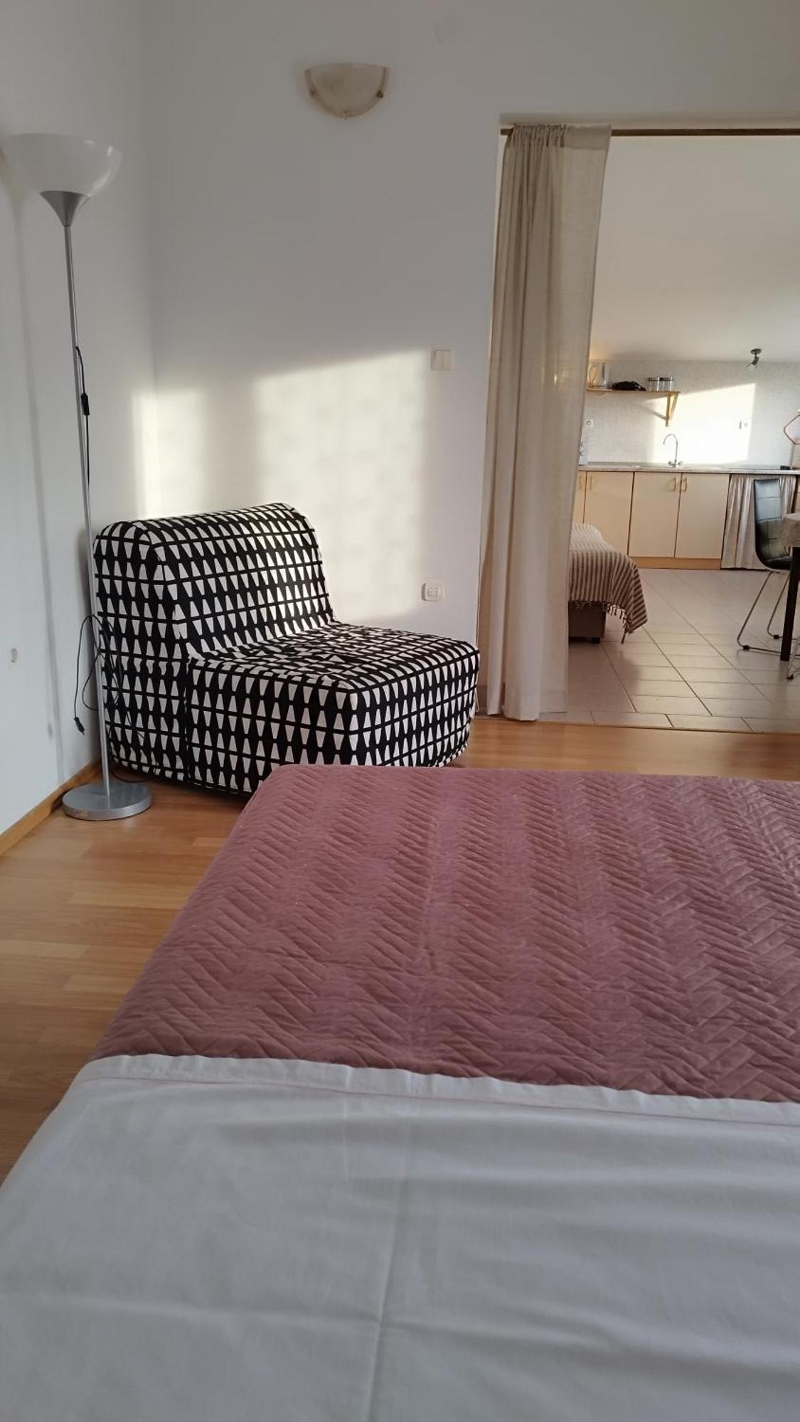 Apartment Mare Vrsi Exterior photo