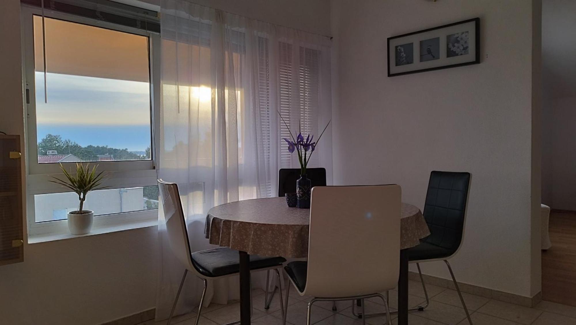 Apartment Mare Vrsi Exterior photo